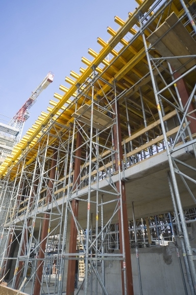 ID15 atraminiai bokšteliai